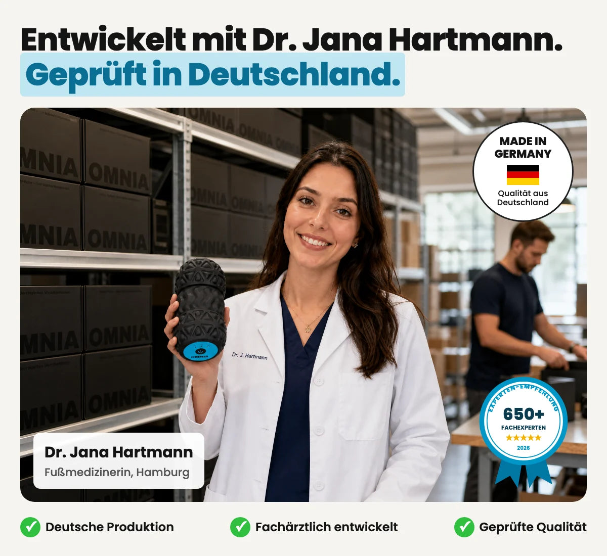 Dr. Jana Hartmann mit dem OMNIA Motion Roller, Made in Germany